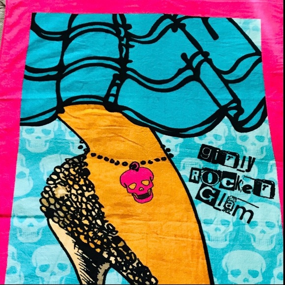 Betsey Johnson Pink & Aqua Party Heel Beach Towel Rare *2017 - Picture 8 of 8